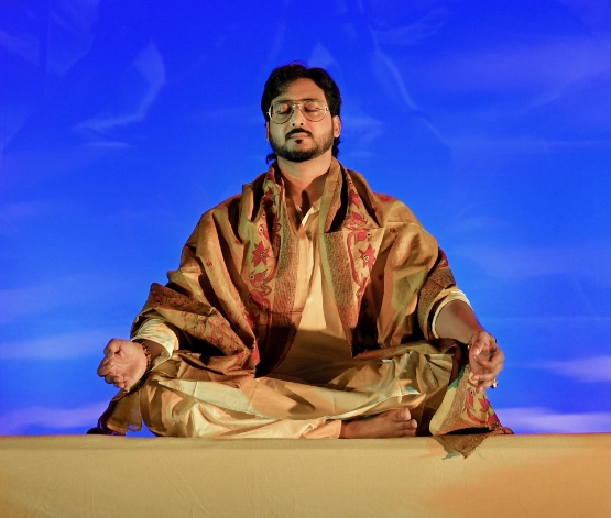 A powerful Kundalini Activation session at Nabatara, focusing on awakening kundalini chakra points for a profound and life-changing deep spiritual awakening.